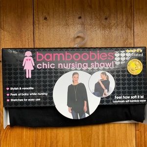 Nursing shawl bamboobies NWT